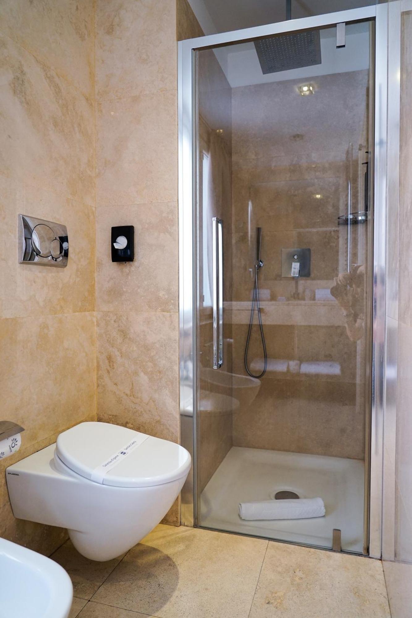 The Unique Hotel Milan Extérieur photo