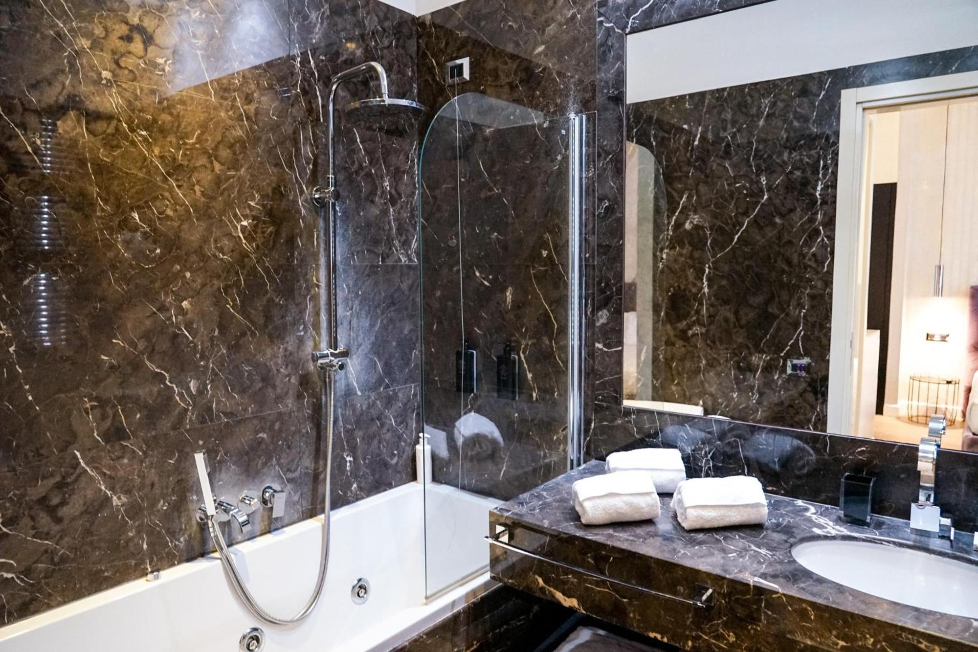 The Unique Hotel Milan Extérieur photo