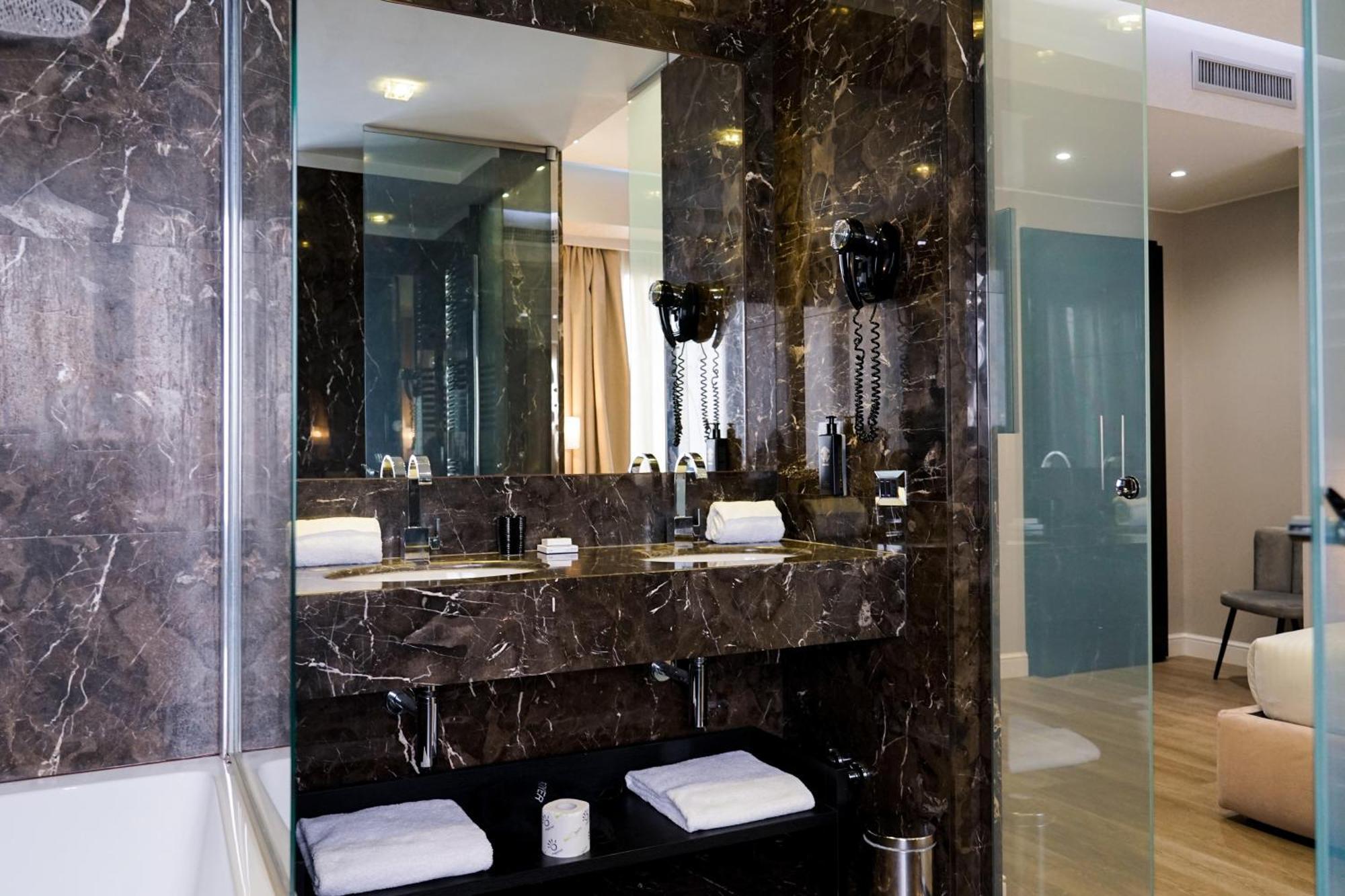 The Unique Hotel Milan Extérieur photo